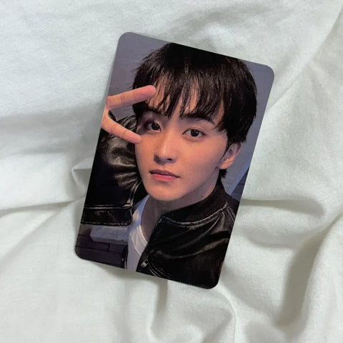 NCT 127 Fact Check Mark photocard, Fact Check SM Store fansign Mark photocard