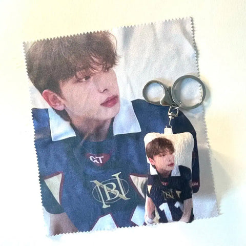 &TEAM Harua sticker, cushion keyring, eyeglass cleaner, pin button badge, unofficial photocard
